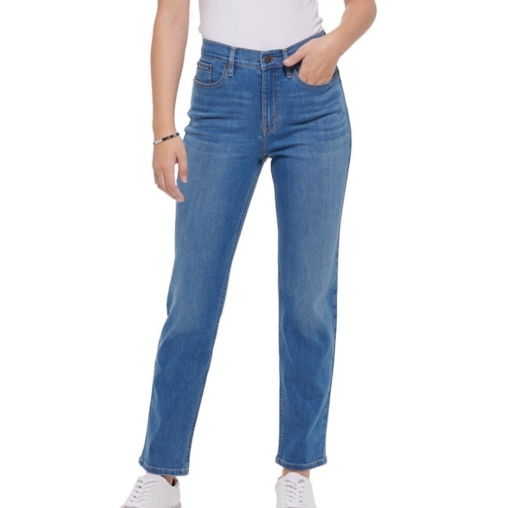 NWT - Calvin Klein Jeans - Women's High-Rise Slim Whisper Soft Jeans - Size 25